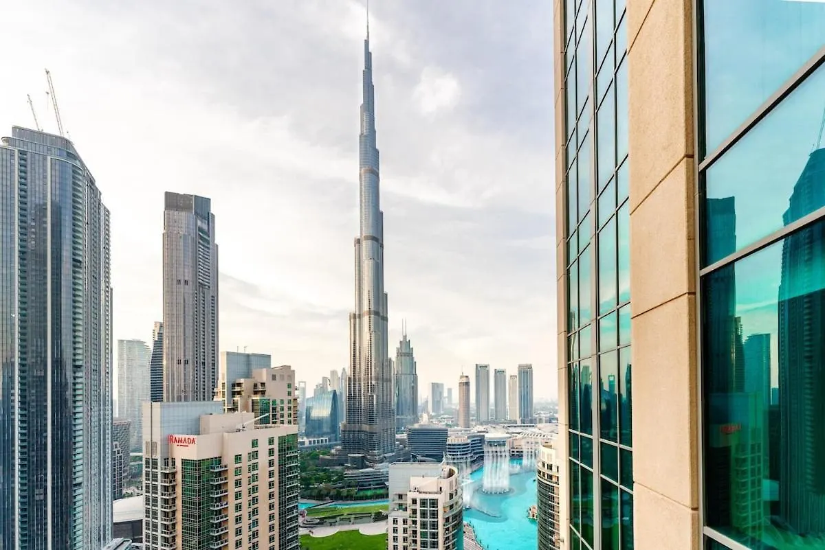 King 1Br Apartment With Burj Khalifa & Fountain View Dubaj