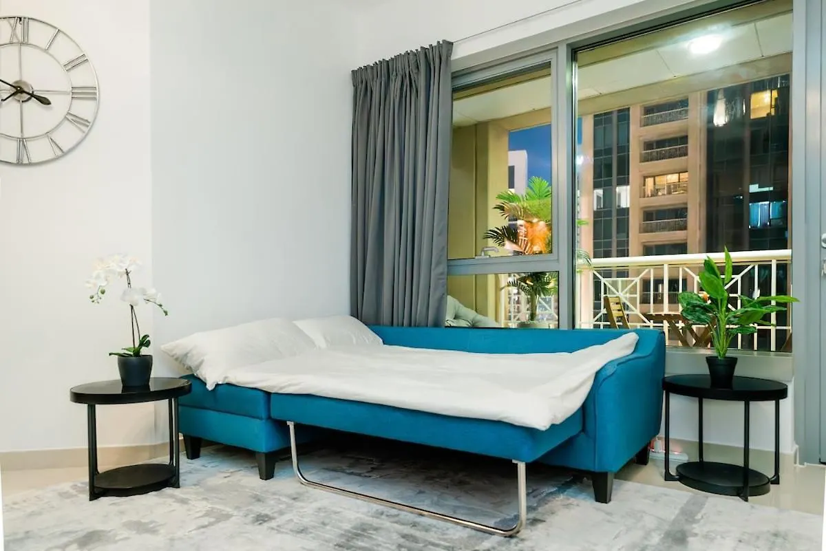 King 1Br Apartment With Burj Khalifa & Fountain View Dubai